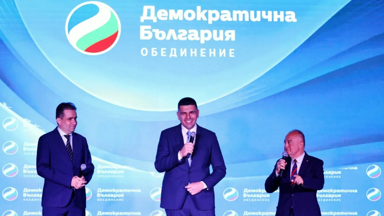Атанас Атанасов: Кабинетът "Радев" е на мигриралата олигархия