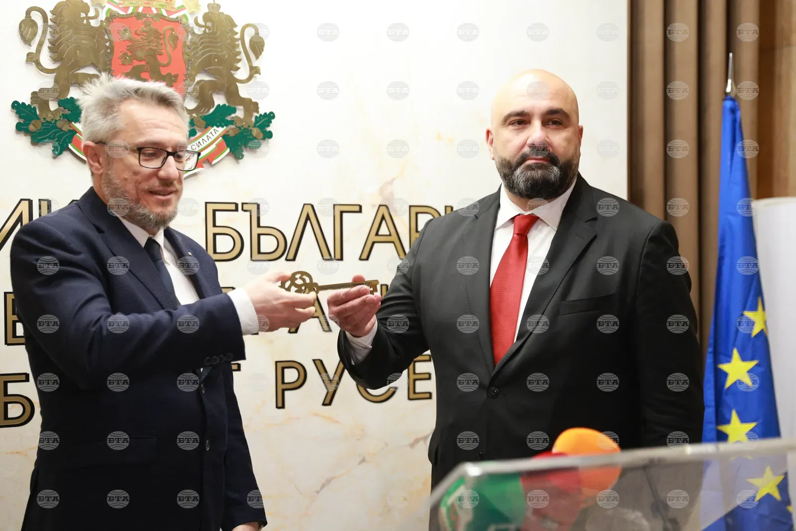 Любомир Владимиров пое област Русе и поиска пълен одит