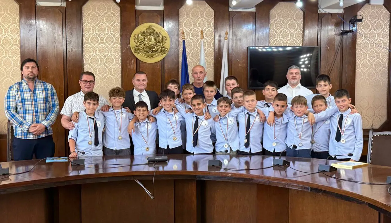 Пенчо Милков отличи шампионите от ХК "Мартен 67"