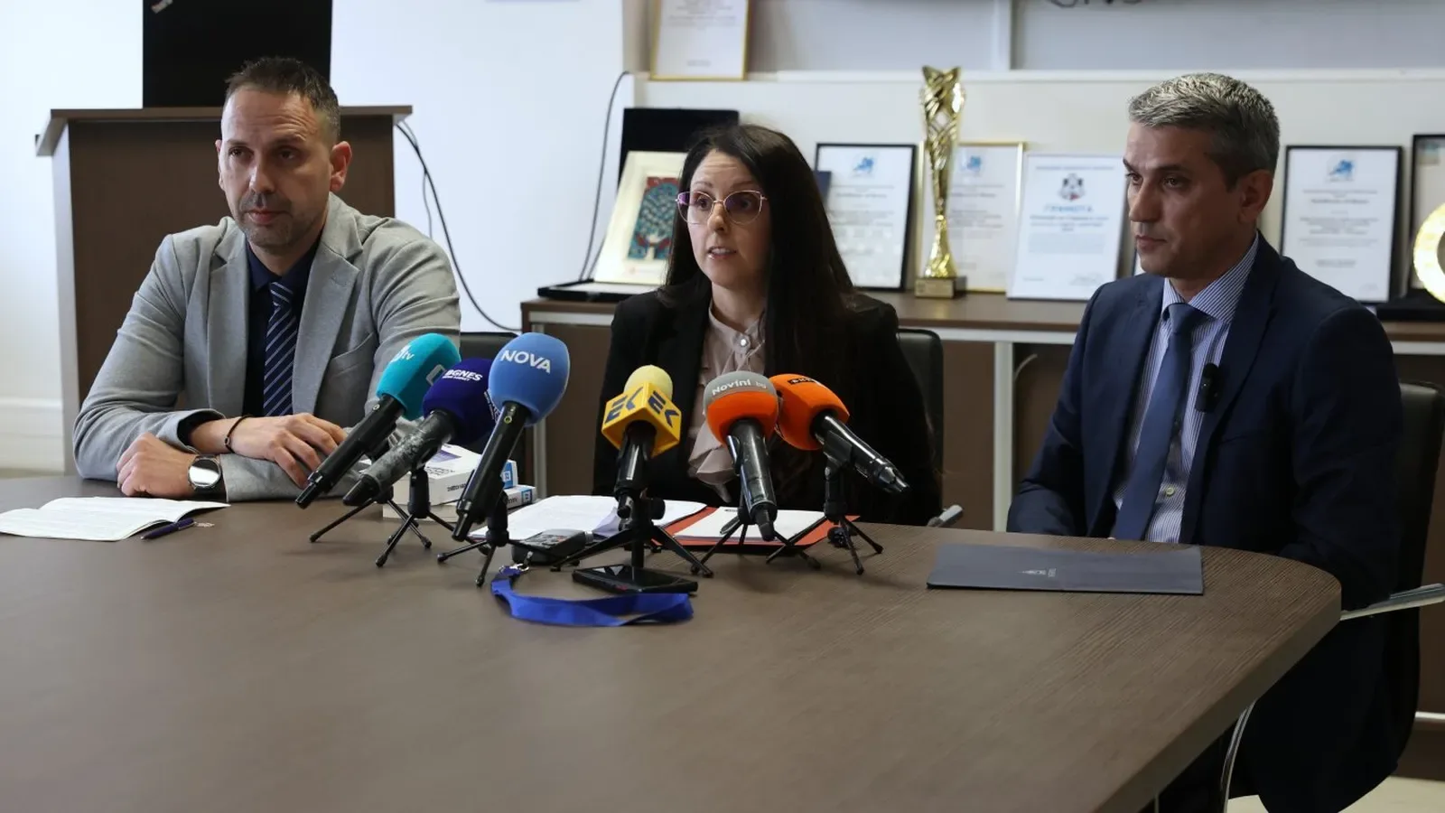 Разкриха база в София на група с печалба над 240 млн. евро от фалшиви лекарства