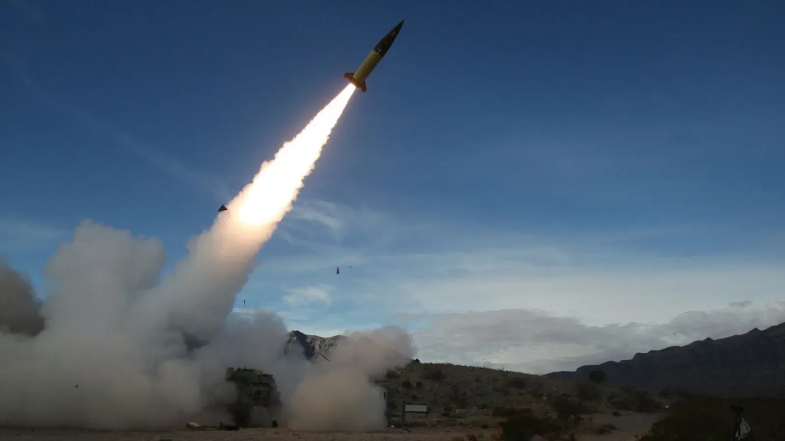 САЩ са изчерпали тежко запасите си от ракети и боеприпаси