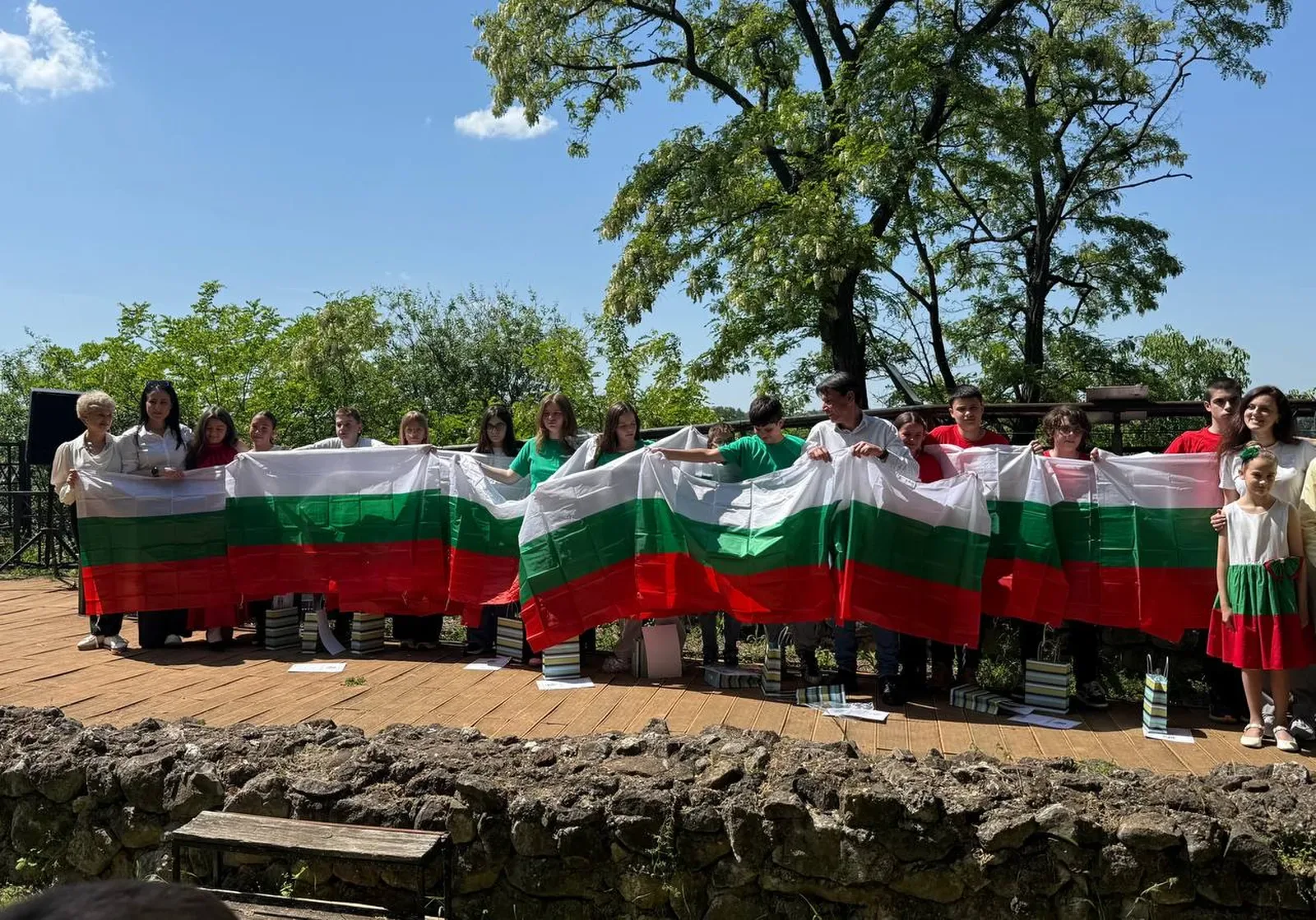 Три отбора премериха знания по "Памет българска" в Русе
