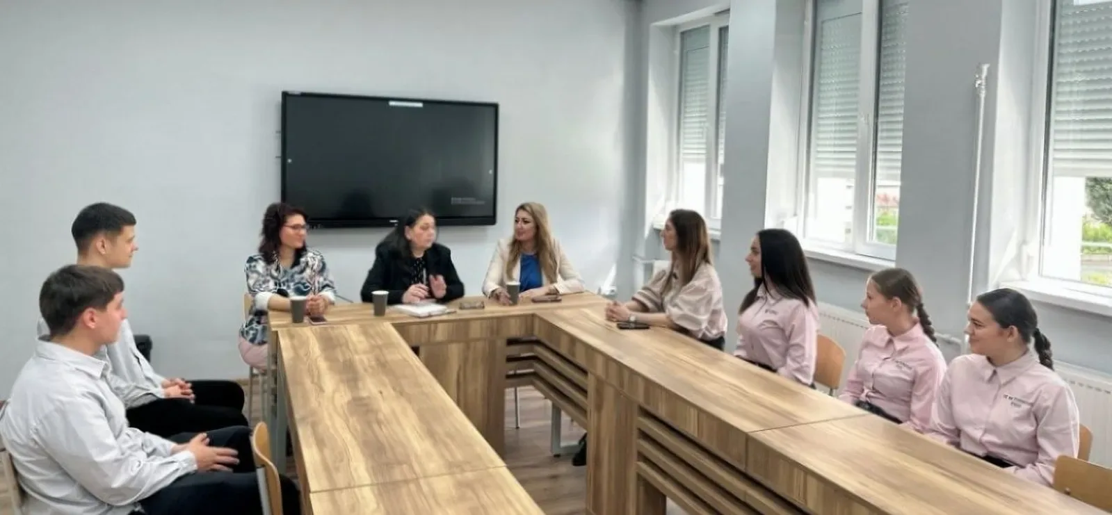 Ученици от ПГТ "Иван П. Павлов" ще участват активно в "Уикенд туризъм"