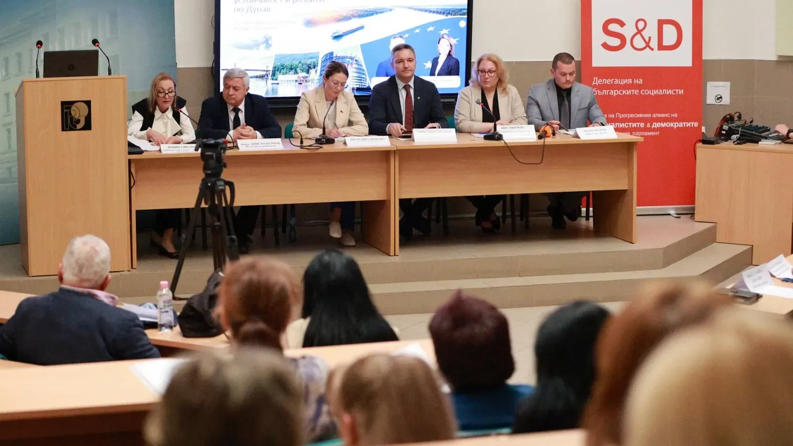 В Русе обсъдиха ползите от Дунавската стратегия на ЕС