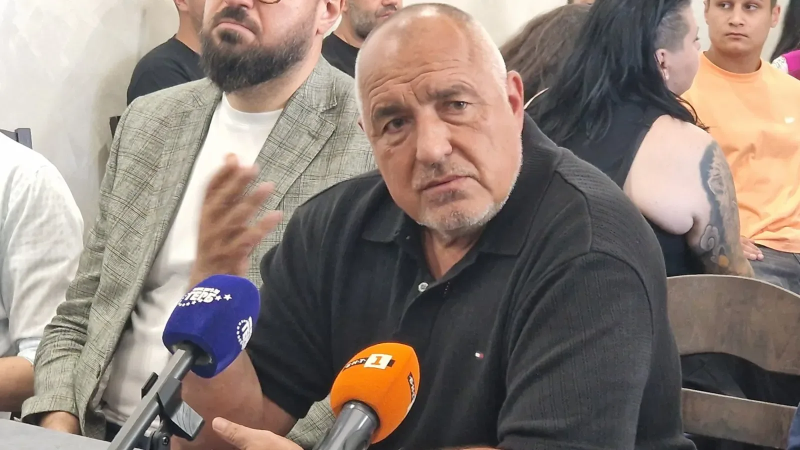 Борисов: България не е дарявала оръжие за Украйна, а го е продавала