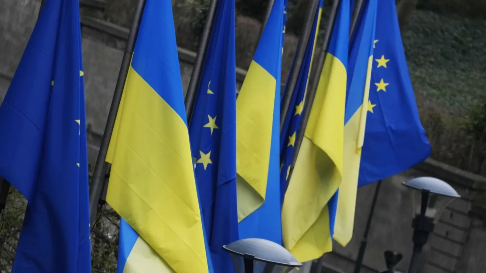 ЕС разшири санкциите срещу Русия заради войната в Украйна