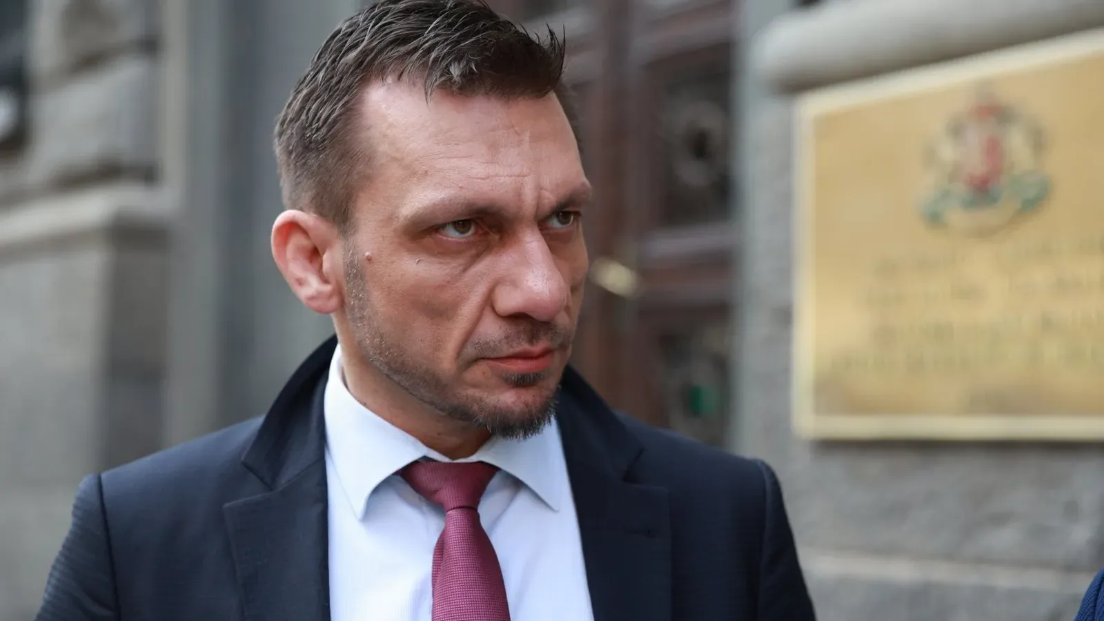 Хасърджиев отрече обвиненията и даде своя версия за случая
