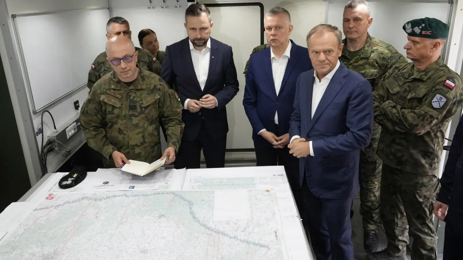 Полша заплашва да блокира Украйна заради Бандера и ОУН-УВА