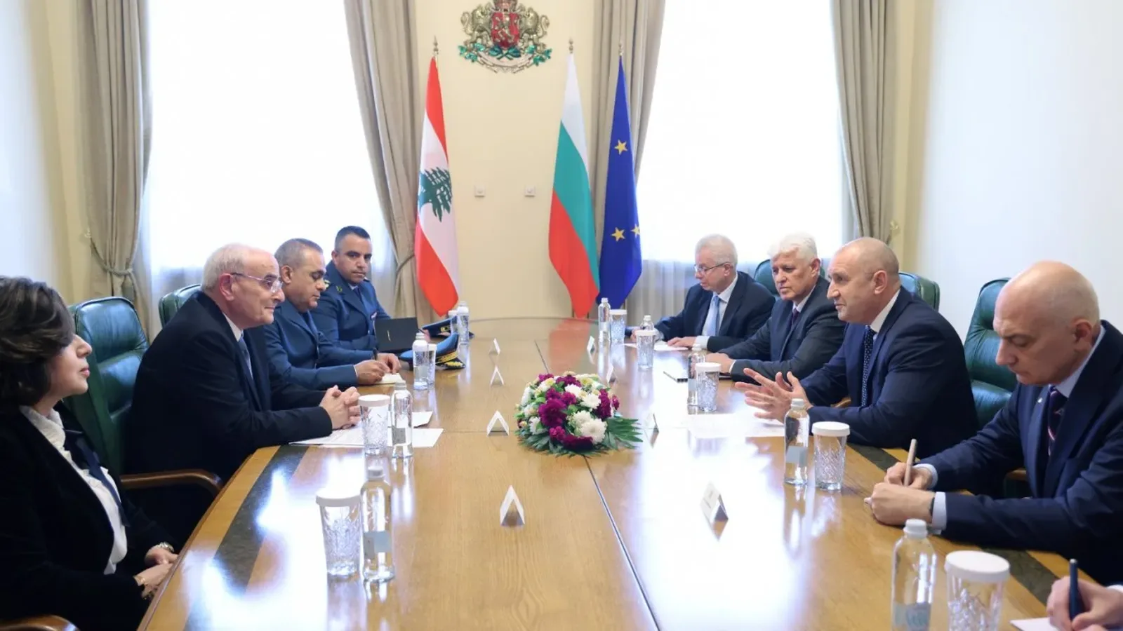 Румен Радев обсъди с Ливан мира в Близкия изток и мисията UNIFIL