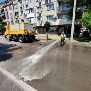 Русе публикува график за миене на улици и булеварди