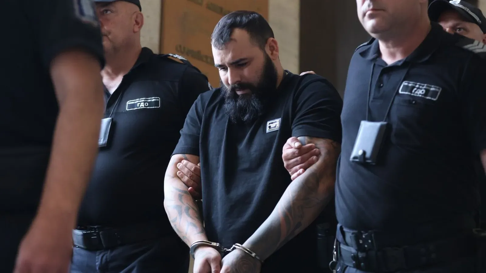 Съдът остави в ареста шофьора от тежката катастрофа на "Челопешко шосе"