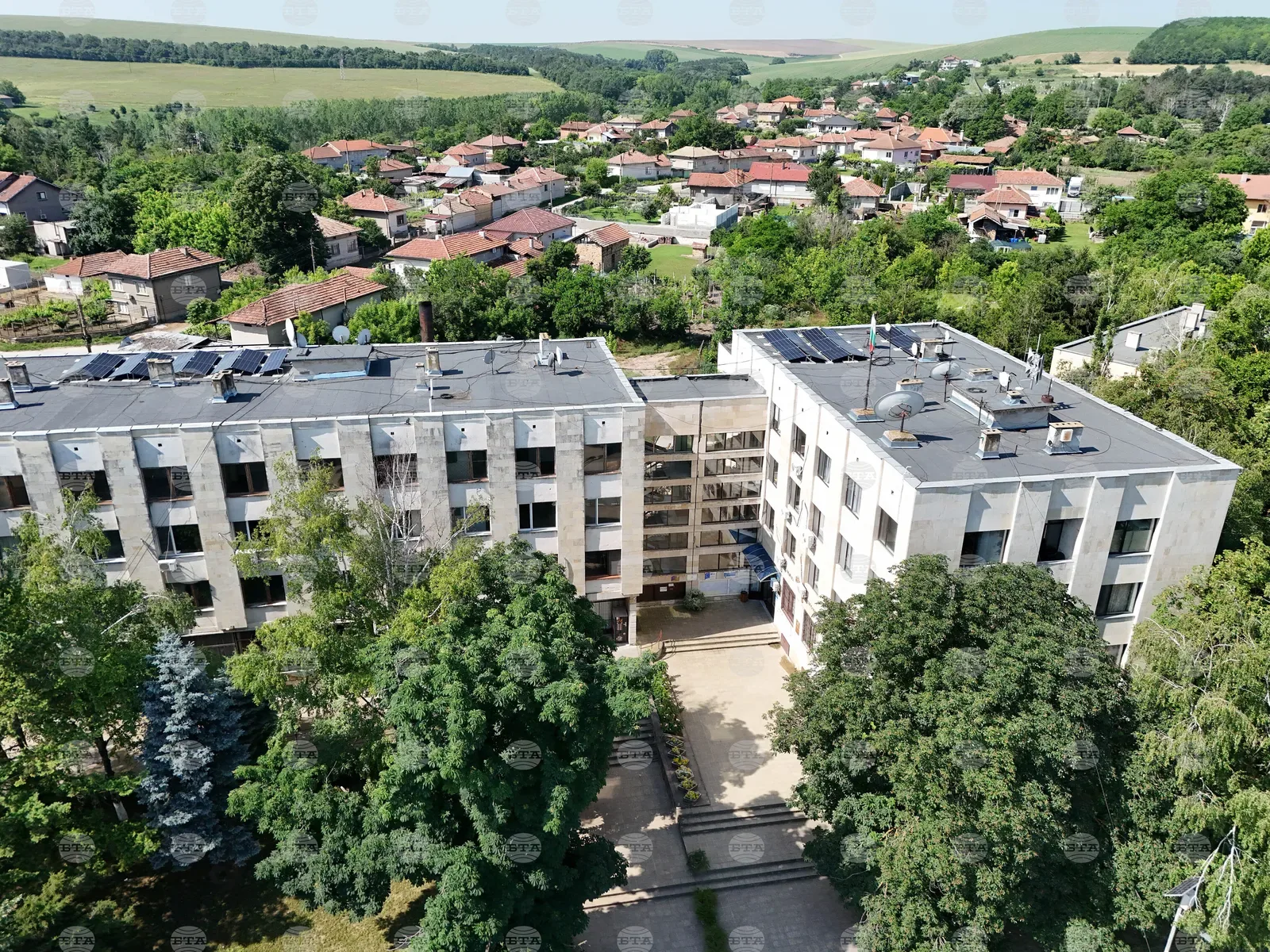 Съветът в Ценово гласува график и ключови имотни решения до края на годината