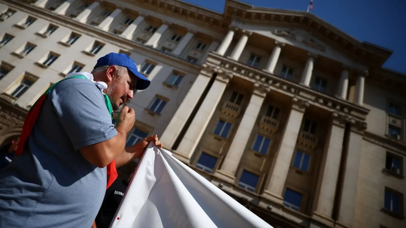 Синдикатите излизат на протест срещу бюджета и реформите в администрацията