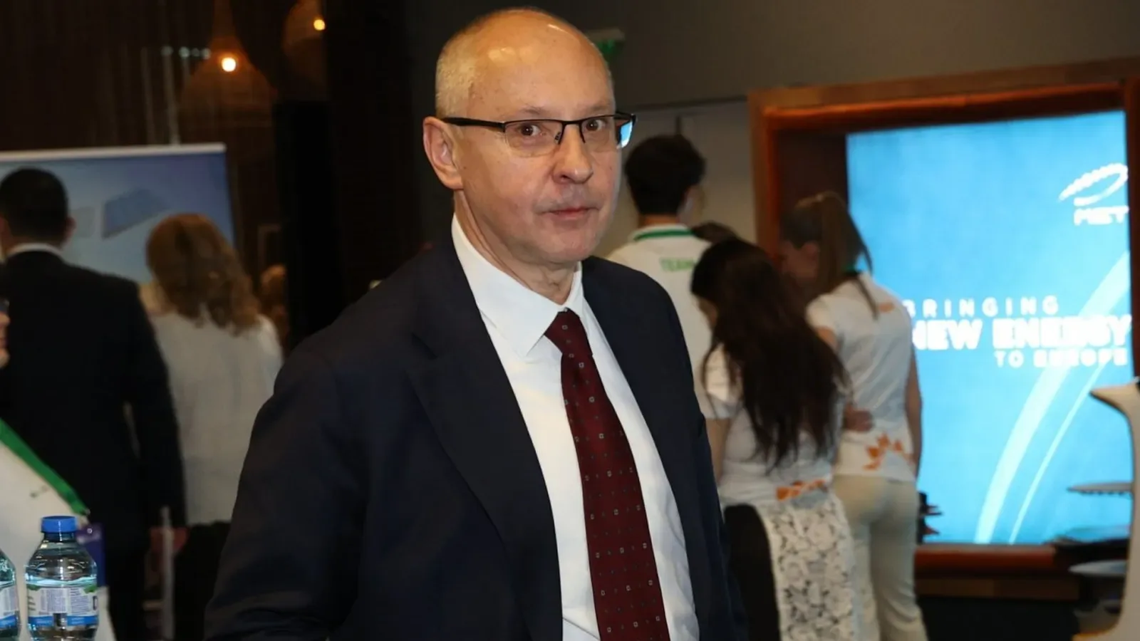 Станишев: Мерките са нужни, но властта не ги обяснява добре