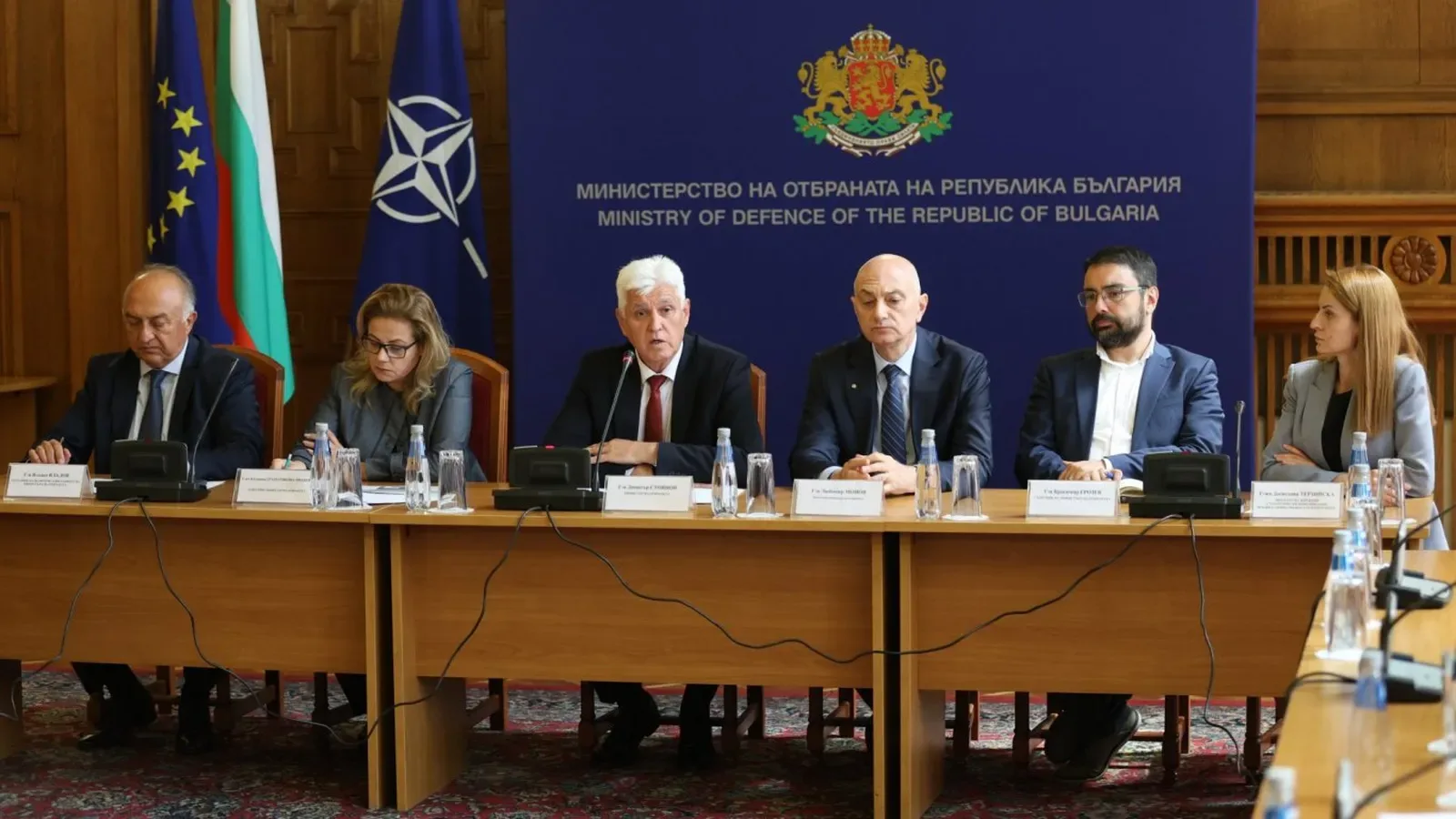 Военната прокуратура и ДАНС проверяват договори за над 100 млн. лева в МО