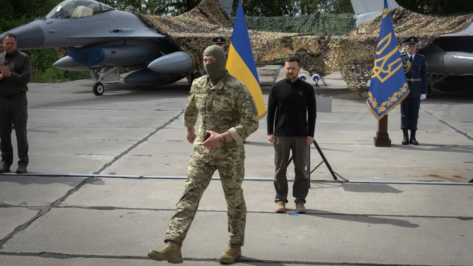 Зеленски: Ударихме най-големия руски сателитен комуникационен комплекс