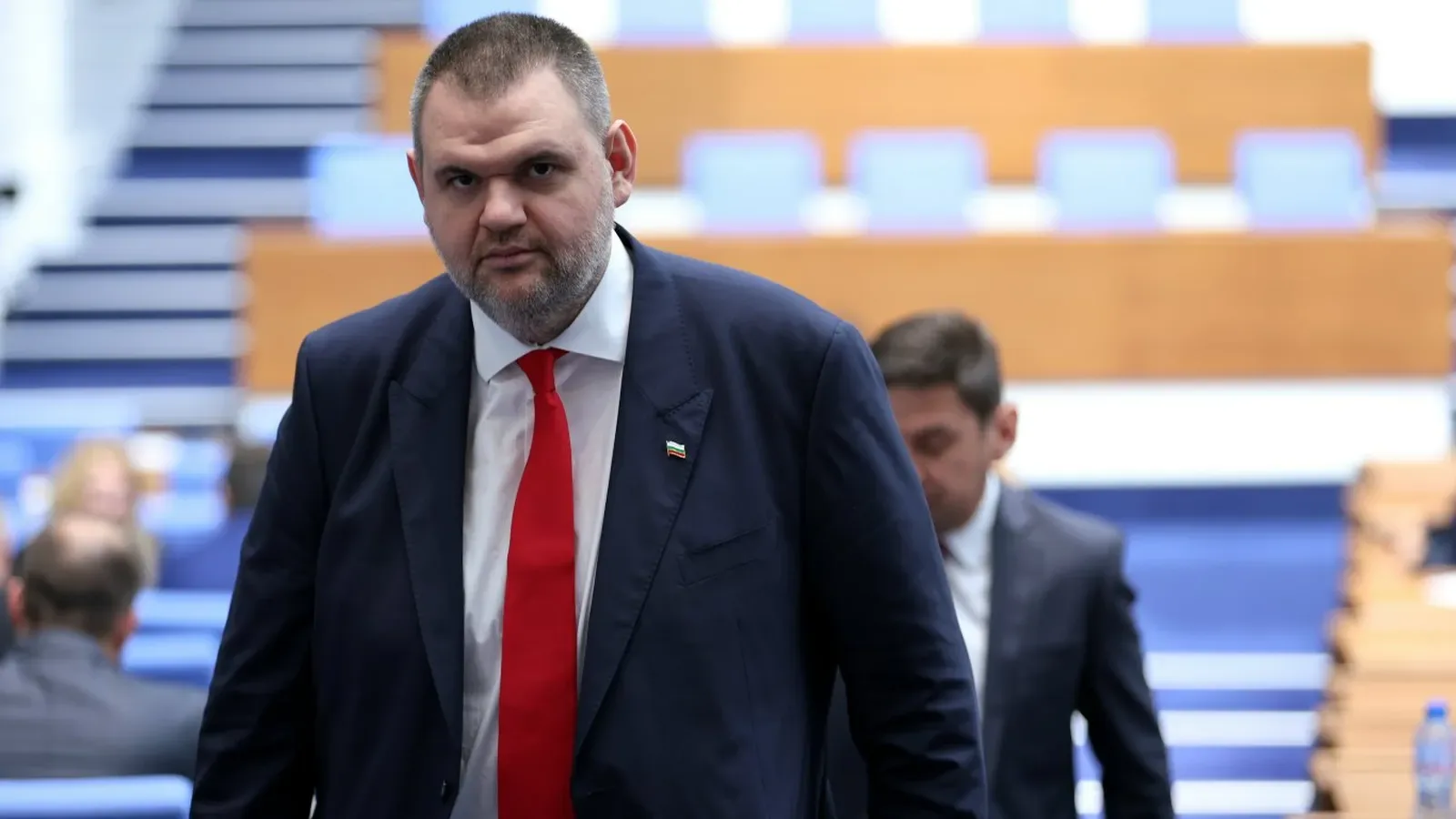 ДПС поиска проверка за незаконно следене на Делян Пеевски