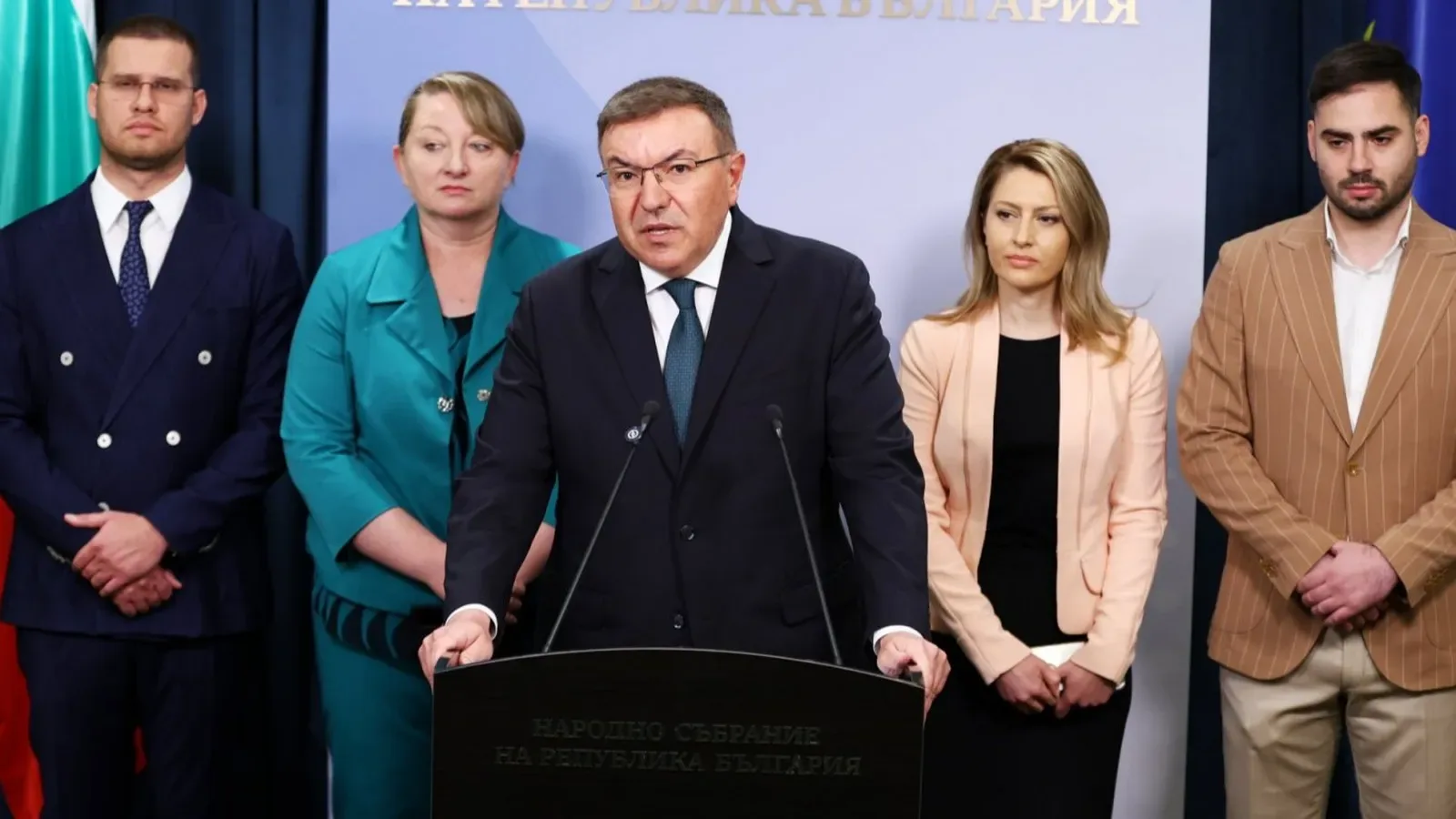 ГЕРБ-СДС предлагат забрана на социалните мрежи за деца до 16 г.