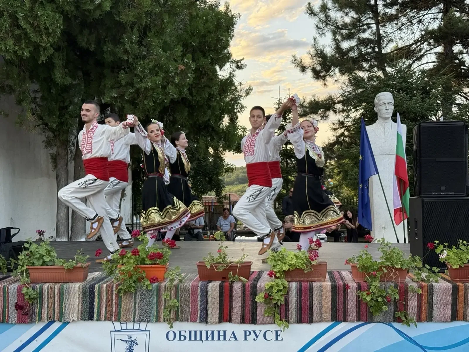 Хотанца събра поколения на традиционния събор