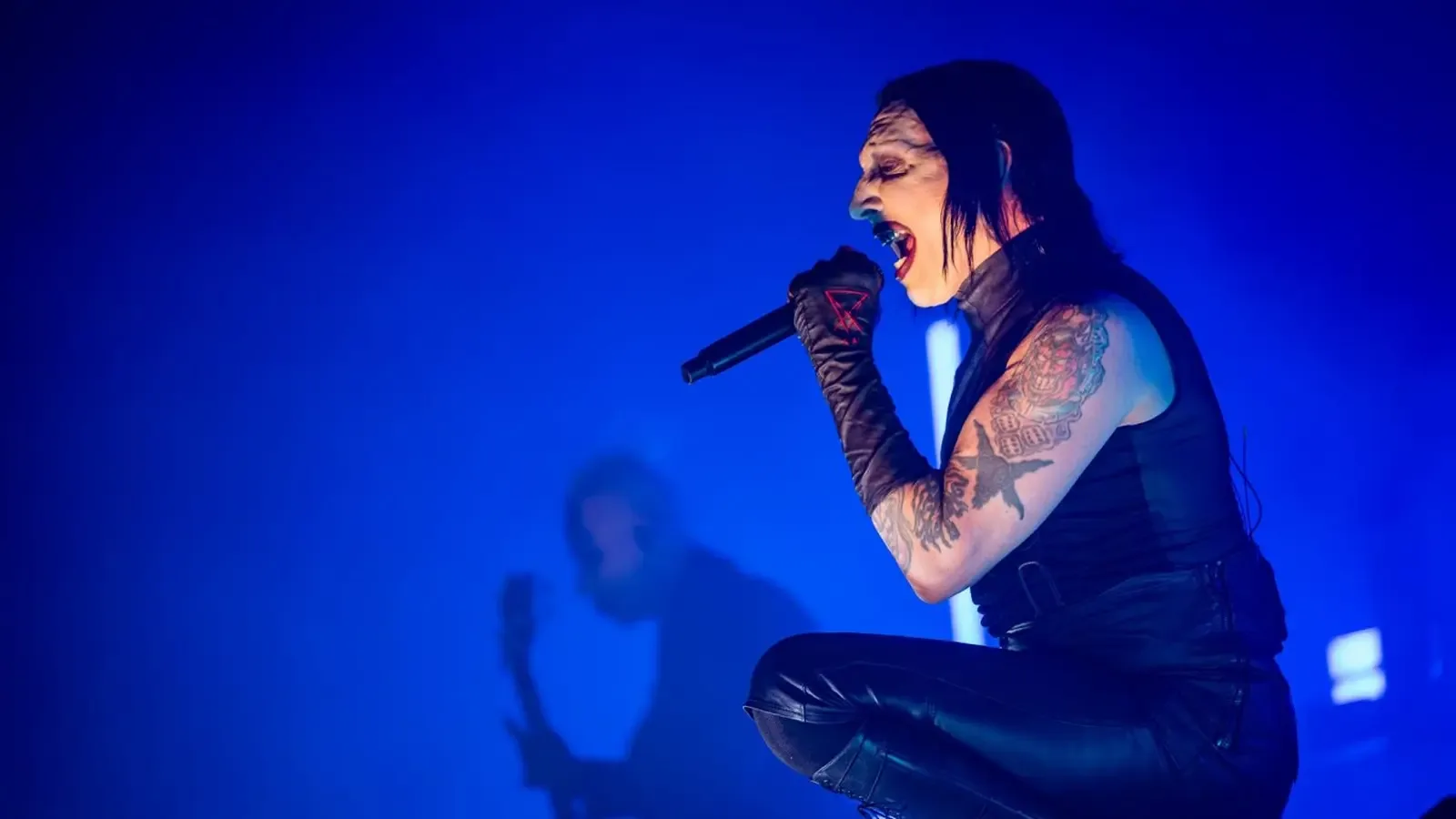 Мерилин Менсън откри Hills of Rock 2026 с мрачен спектакъл