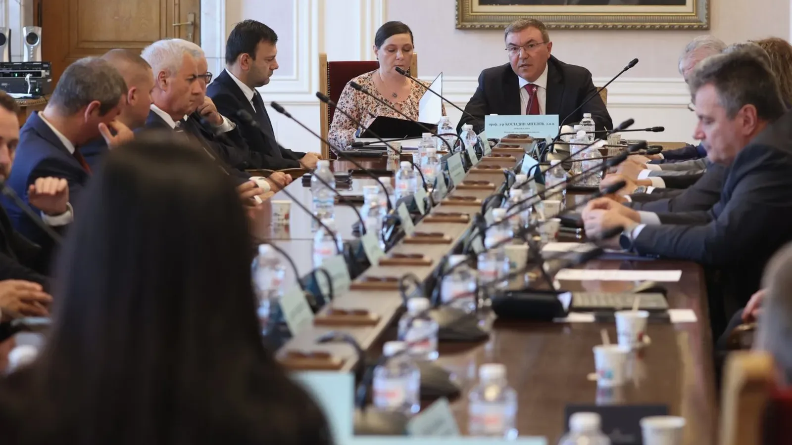 МЗ проверява случая в Александровска болница след гладната стачка