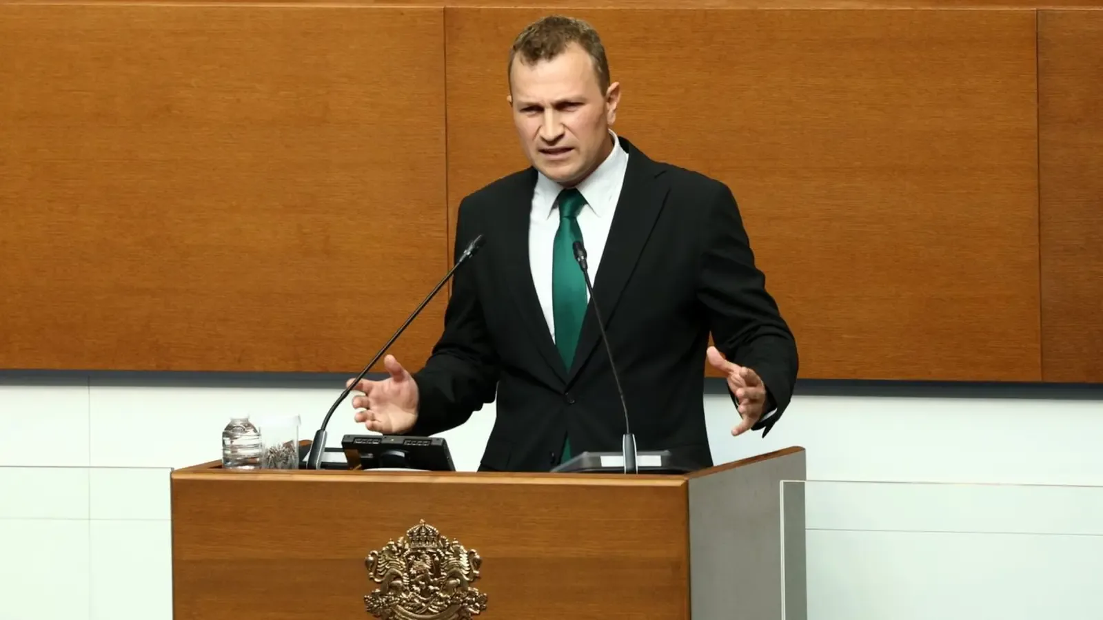 Първа забележка в новия парламент за Стоян Тричков