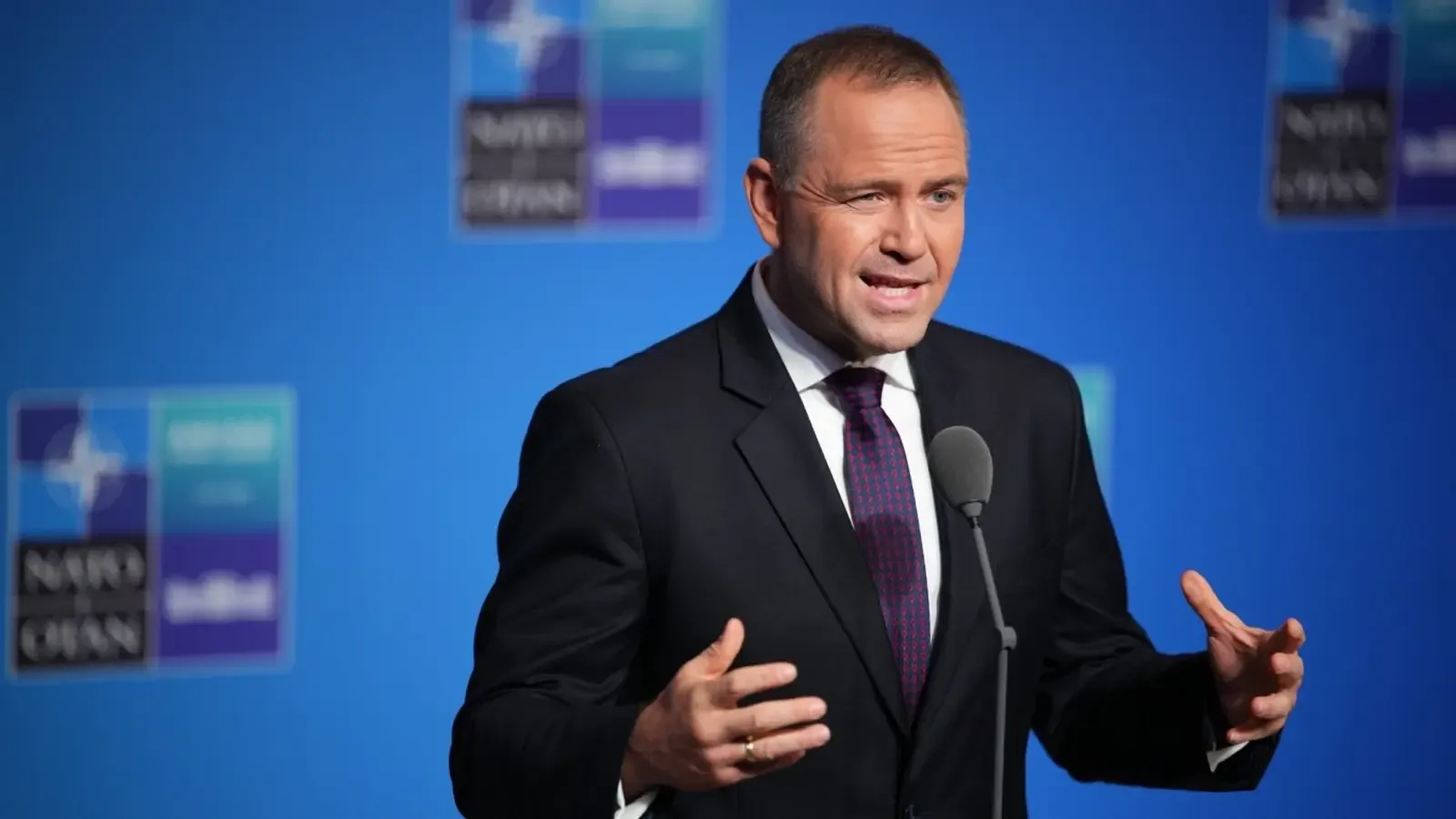 Полският президент спря закона за партньорствата на еднополови двойки
