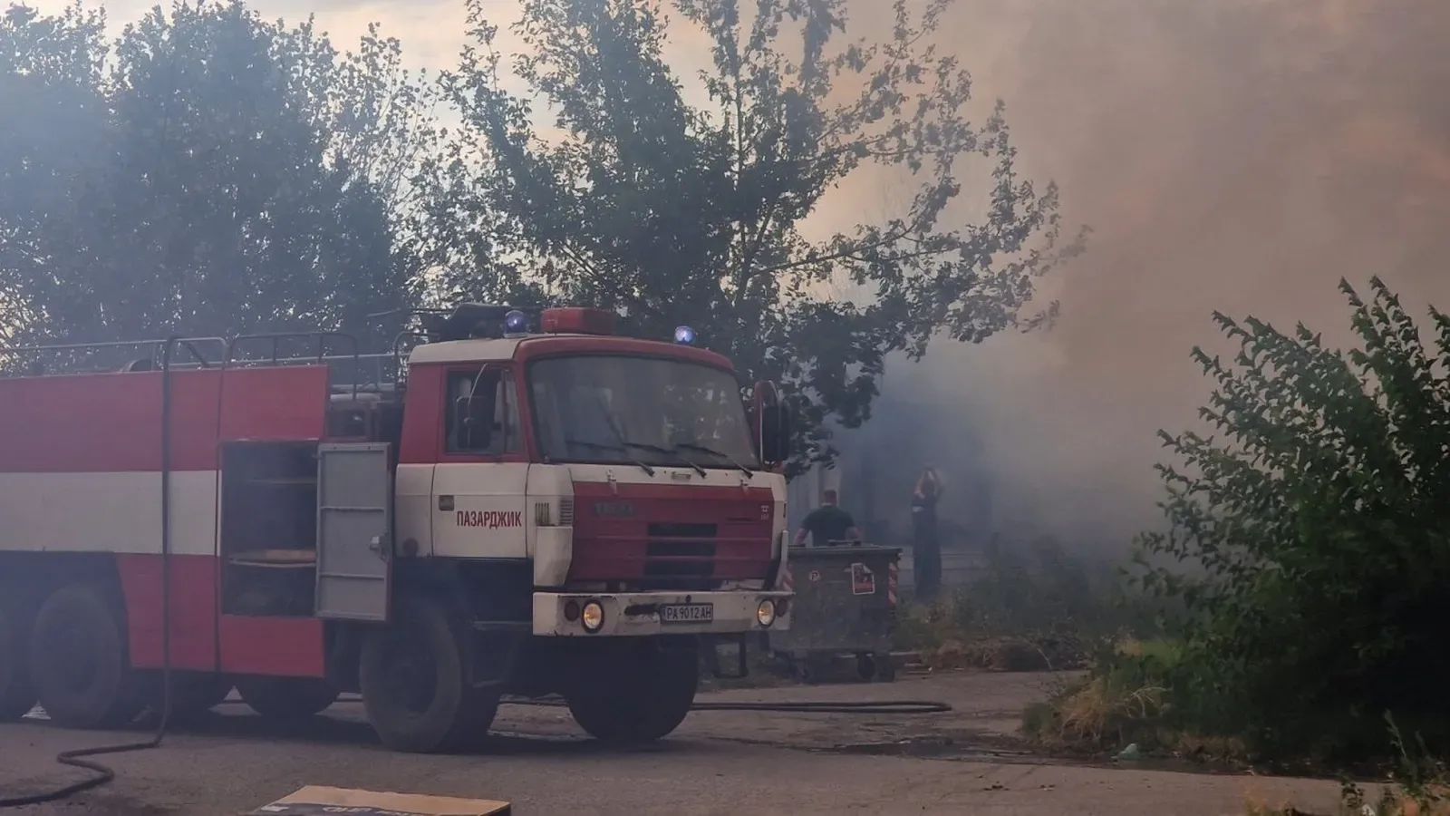 Пожар изпепели две бунгала край Черноморец