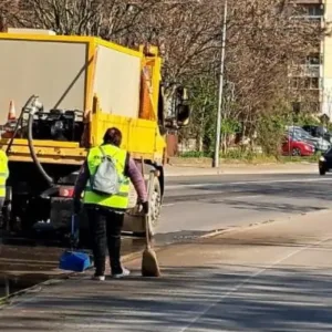Русе публикува седмичен график за миене на улици и булеварди