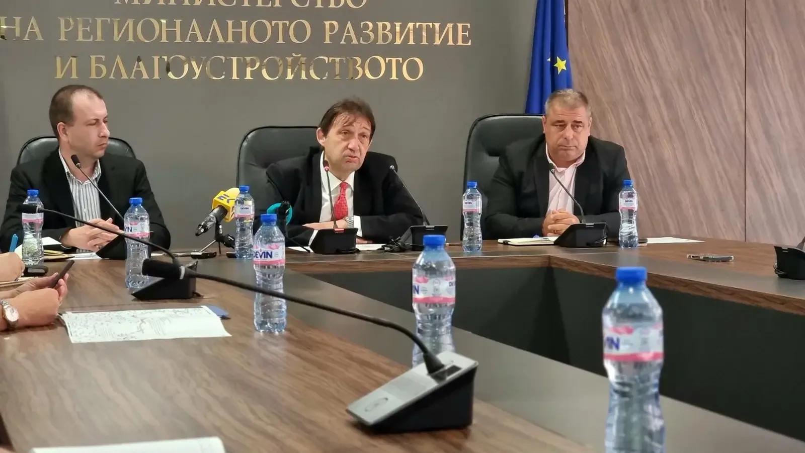 Шишков: Северозападът е бил управляван позорно, започва ремонт на II-11
