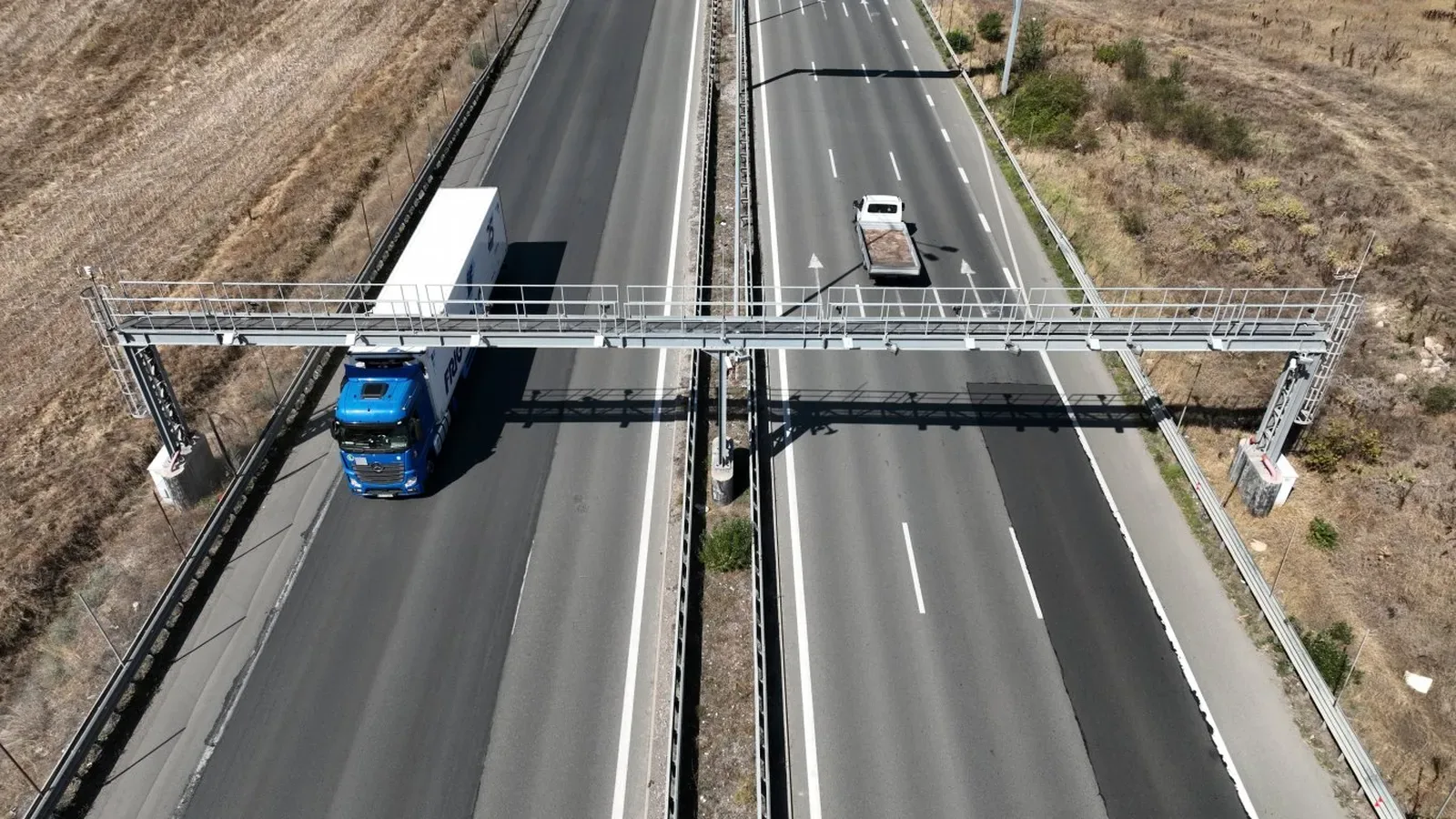 Тол камерите засекли 485 камиона в изпреварващата лента за ден