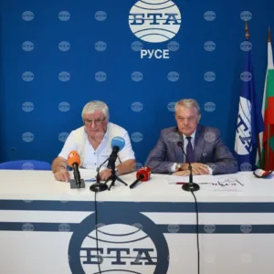 България и Румъния да търсят общо решение за Дунавското маловодие