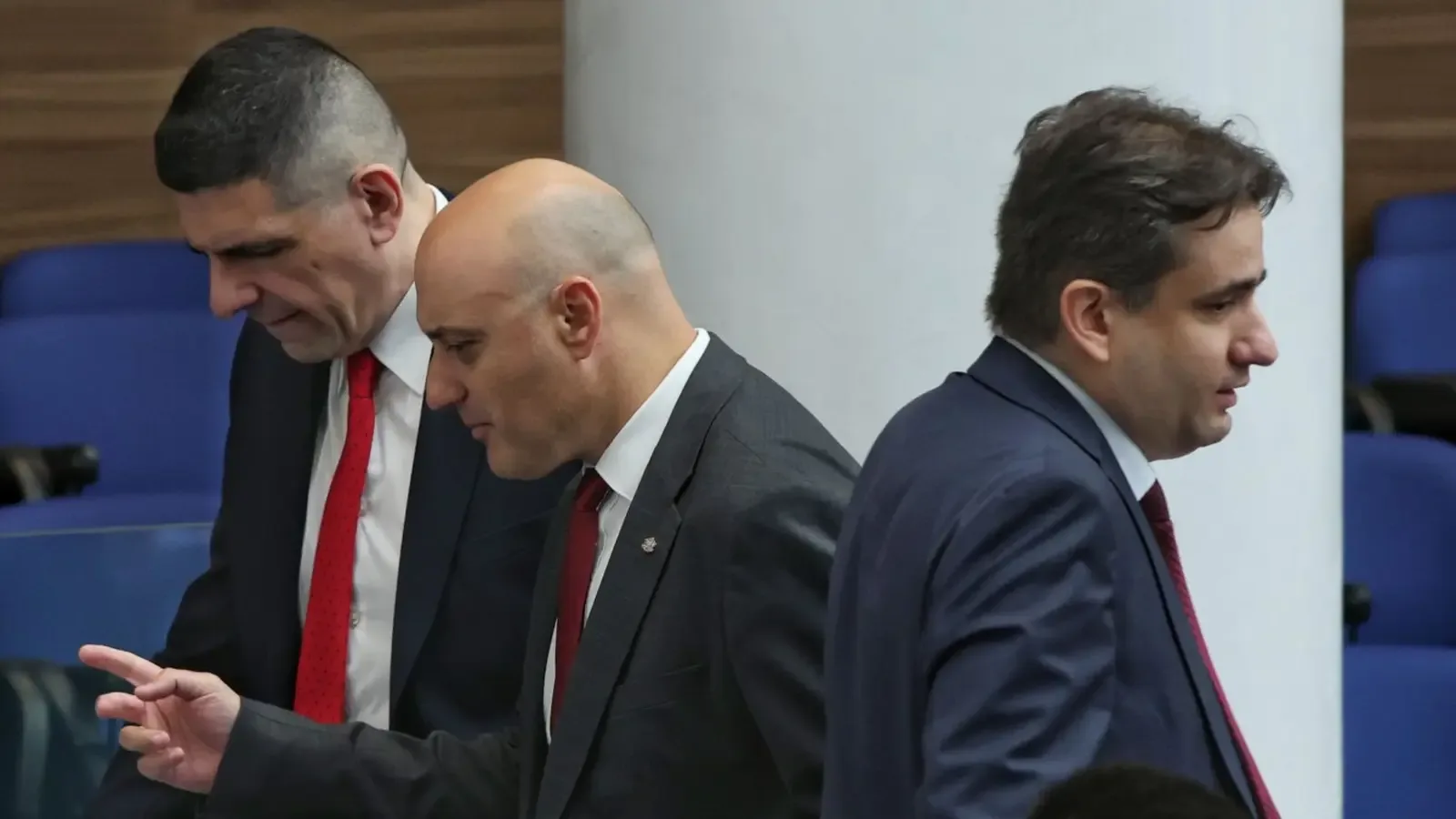 ДБ с критика към първите 100 дни на кабинета "Радев"