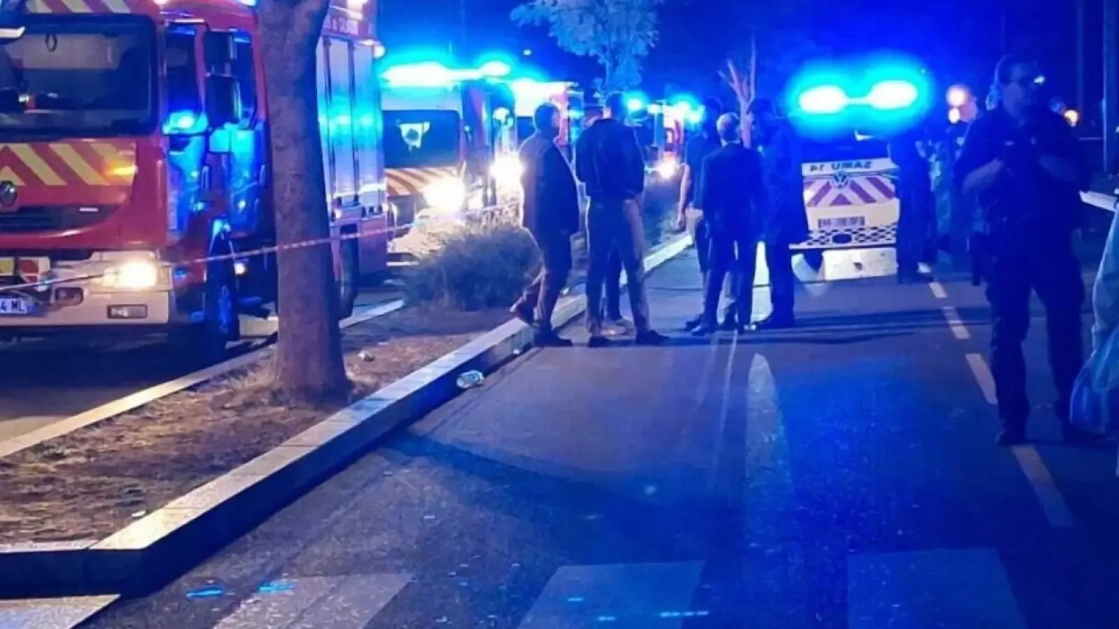 Кола се вряза в пешеходци в Каен, има жертва и ранени