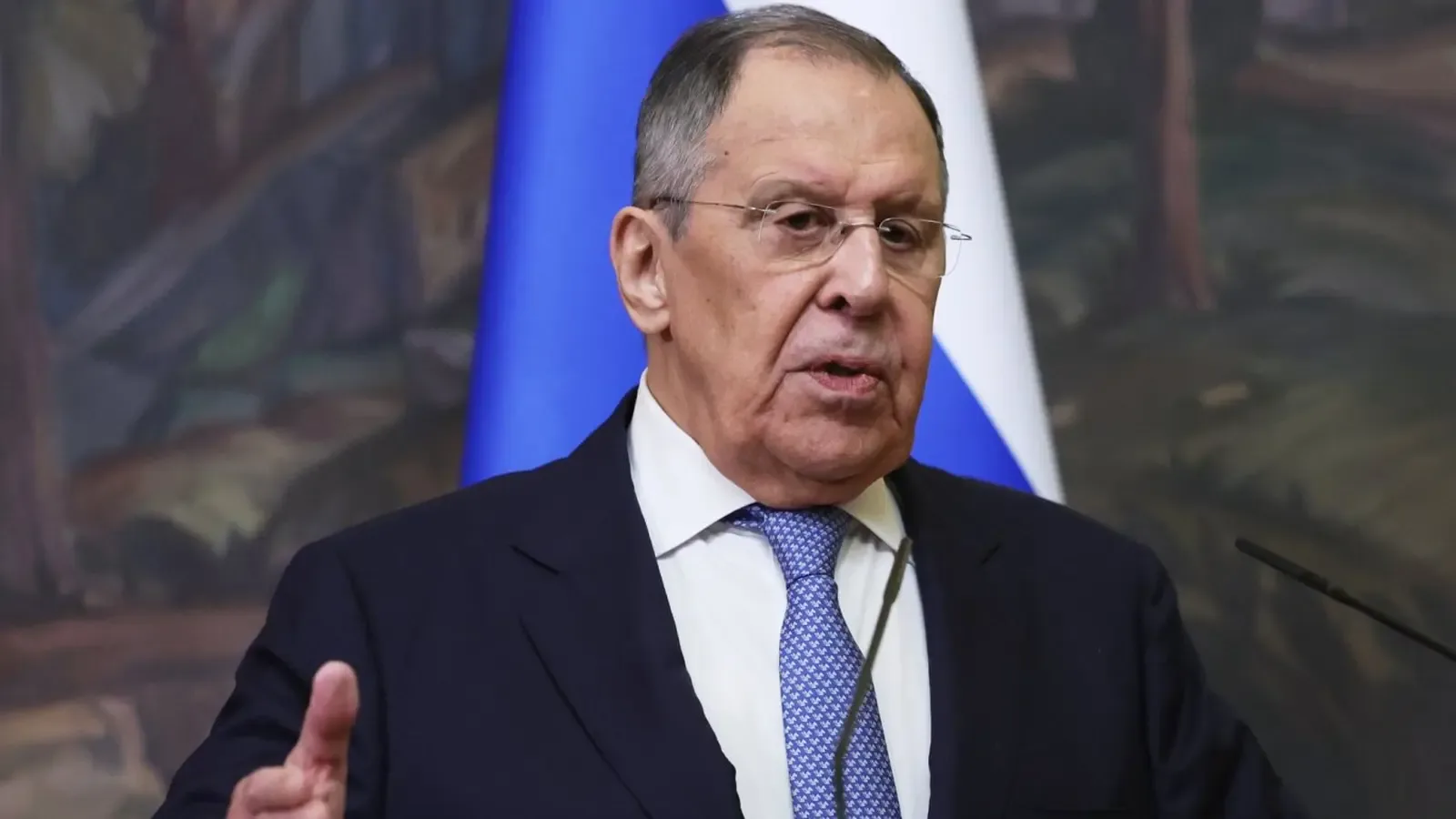 Лавров: НАТО в Арктика е пряка заплаха за Русия