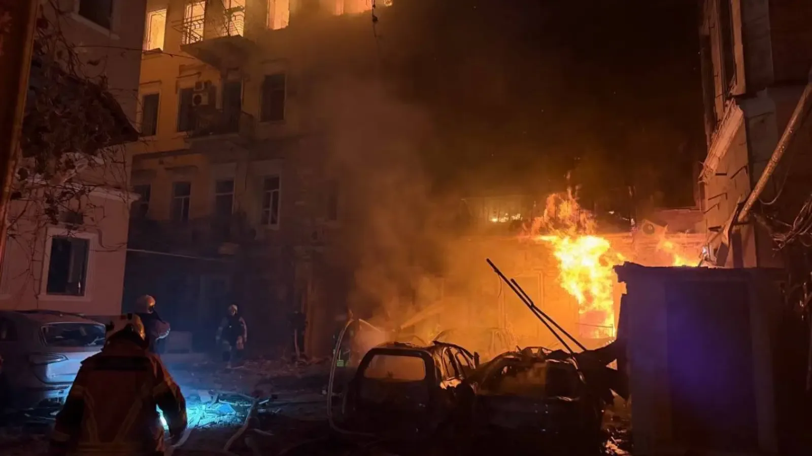 Масирани удари в Украйна и Белгород оставиха загинали и ранени