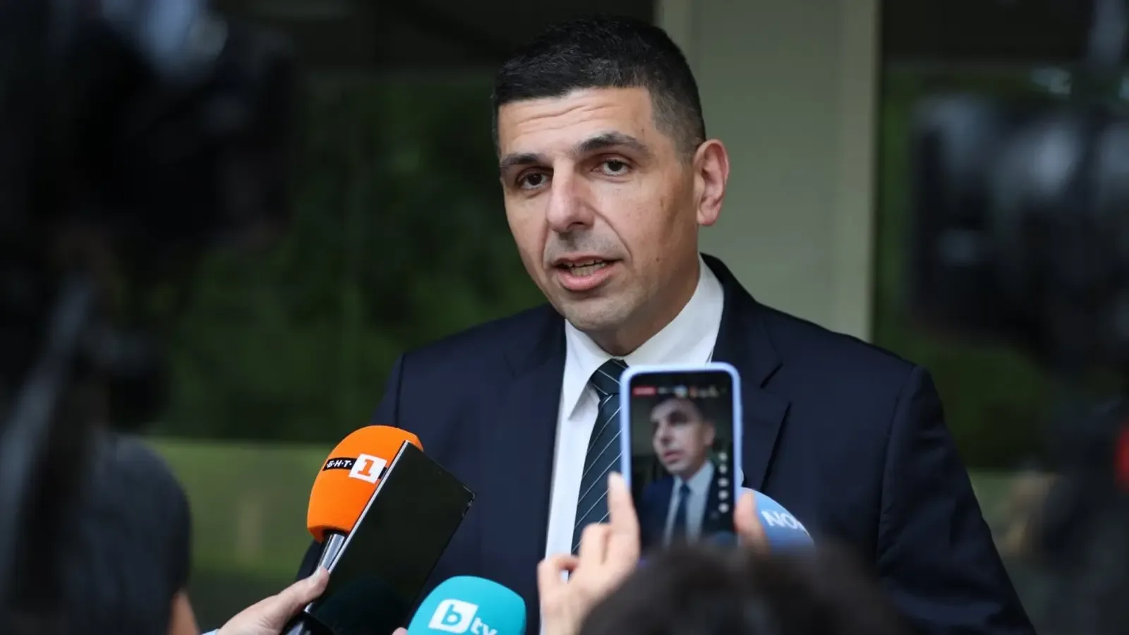 Мирчев: Общ десен кандидат между ДБ и ГЕРБ засега е невъзможен