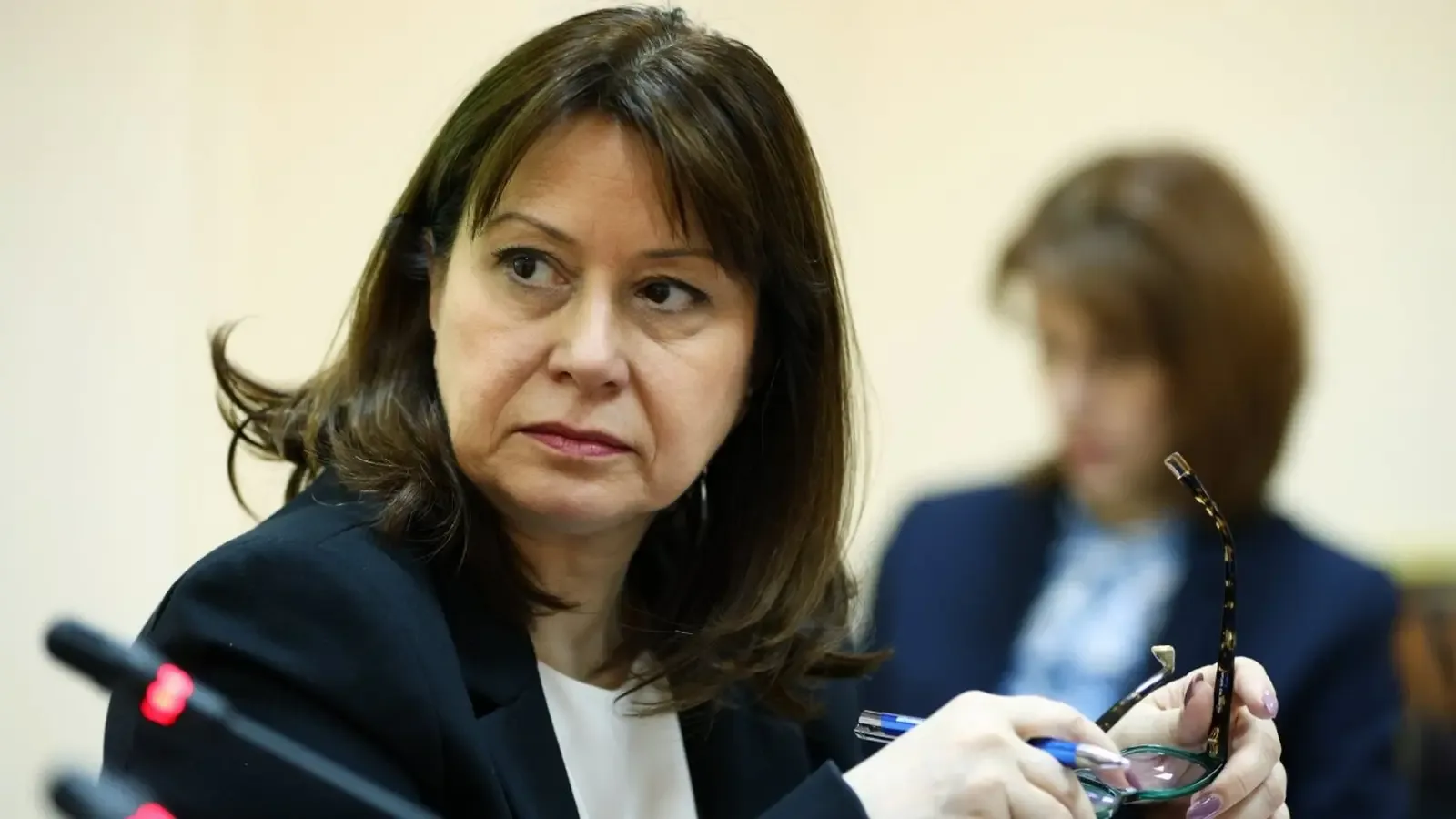 Омбудсманът атакува в КС промените за минималната заплата