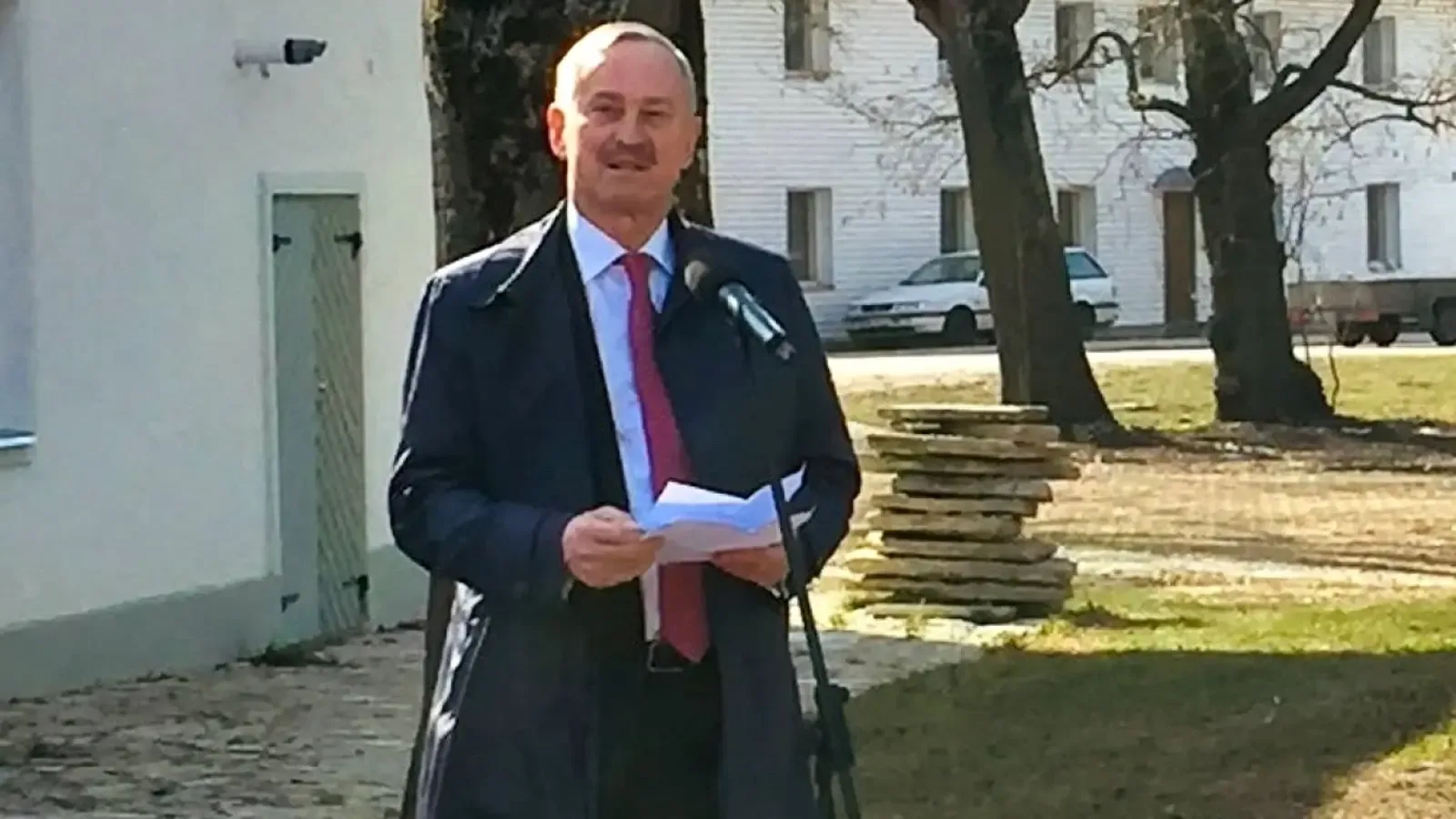 Почина Сим Калас, бивш премиер и европейски комисар на Естония