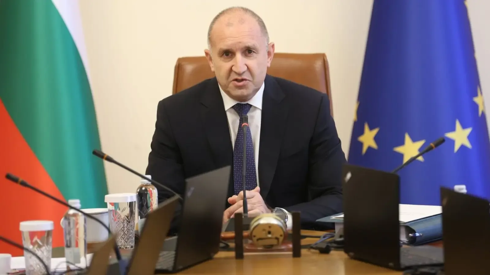 Румен Радев: Не може да има политическа употреба на убийството в Пловдив