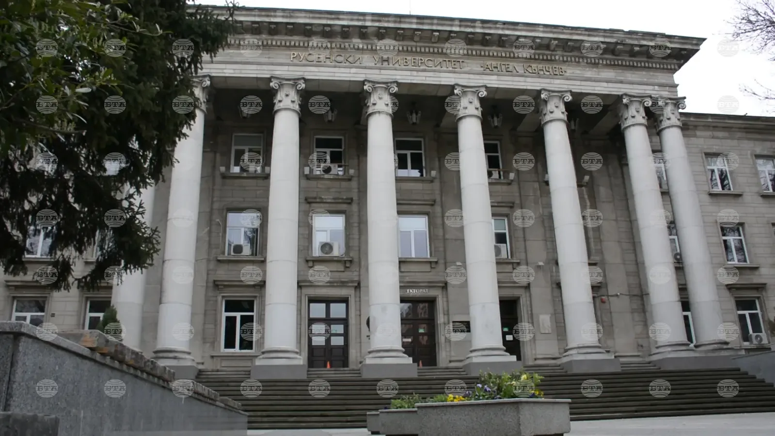 Русенският университет организира лятна академия по роботика за деца