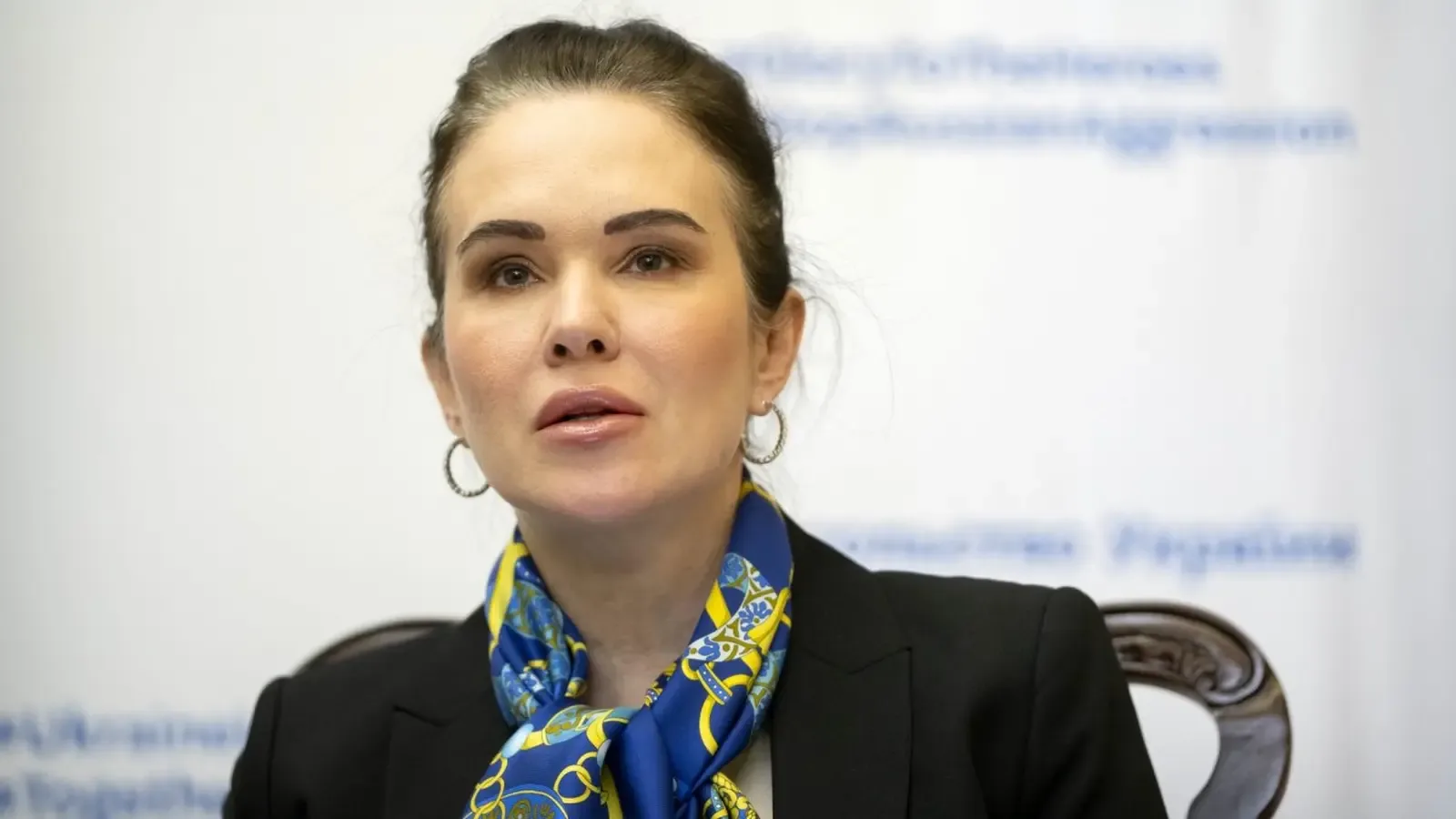 Зеленски освободи Ирина Мудрая след антикорупционно разследване