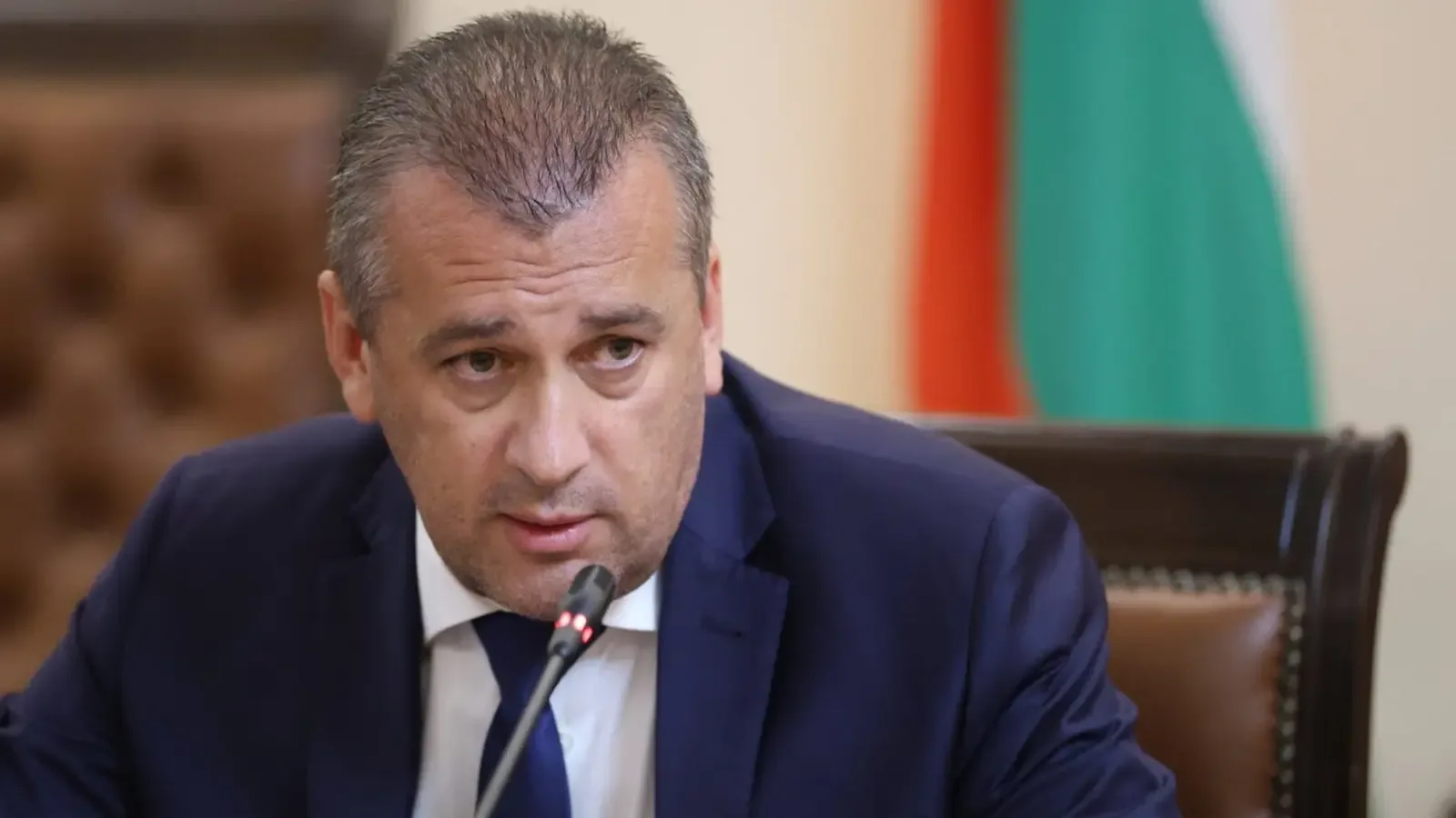 Електронни знаци ще насочват полицията към нарушители
