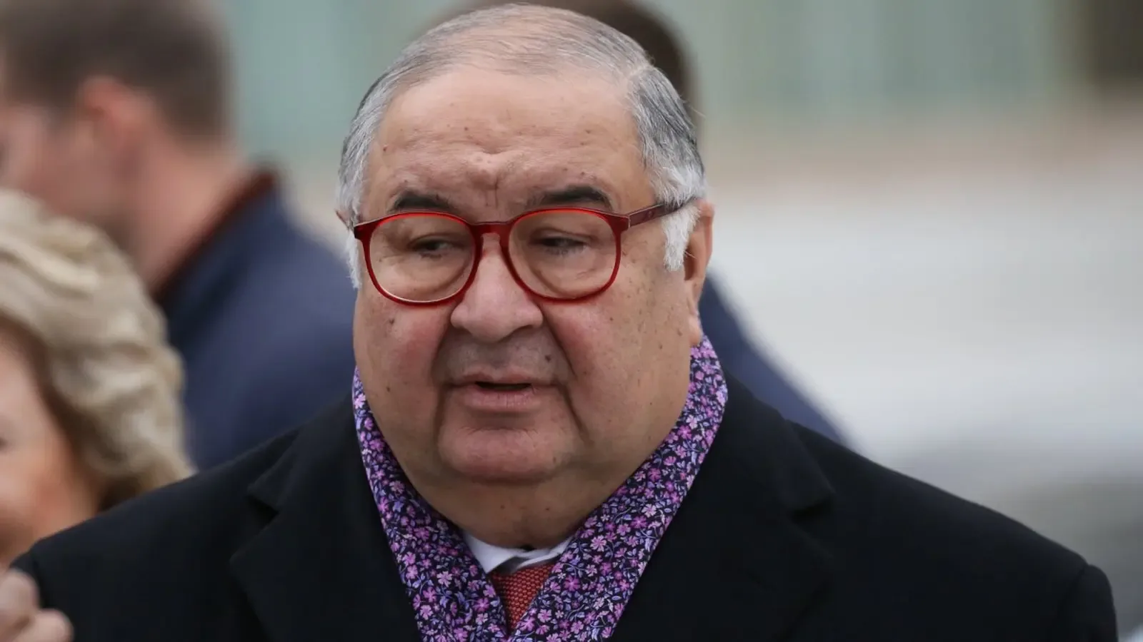 Франция подкрепи Словакия за санкциите срещу Алишер Усманов
