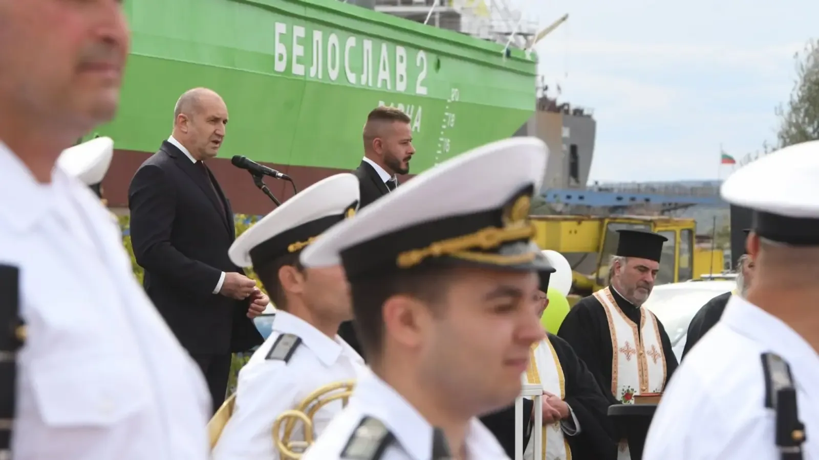 Нов български ферибот бе спуснат на вода в Белослав
