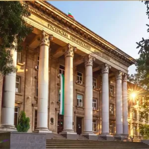 Община Русе ще приема адресни заявления в университета