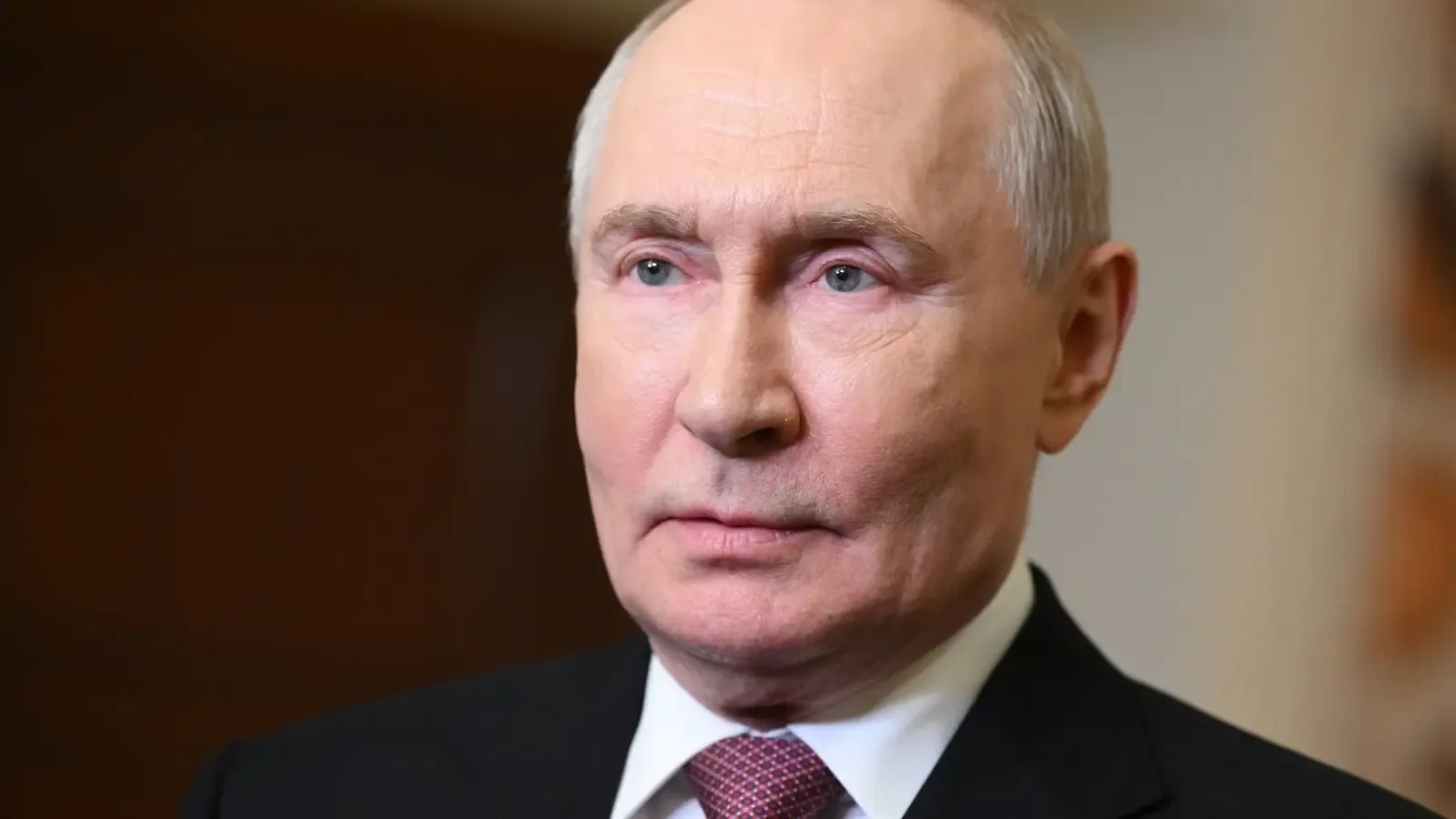Путин обвини западните елити за събитията в Европа и Украйна