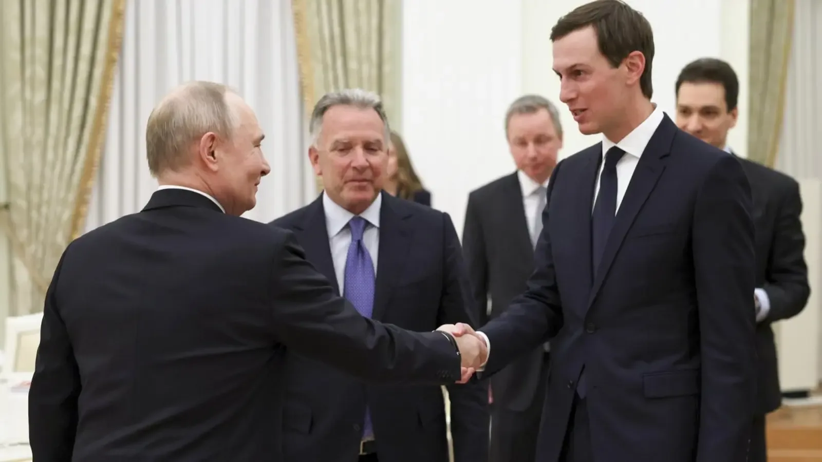 Путин прие Къшнър и Уиткоф за разговори за Украйна