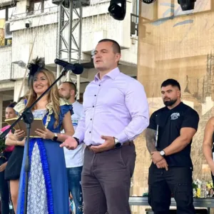 Русе откри петото издание на Празника на торта "Гараш"