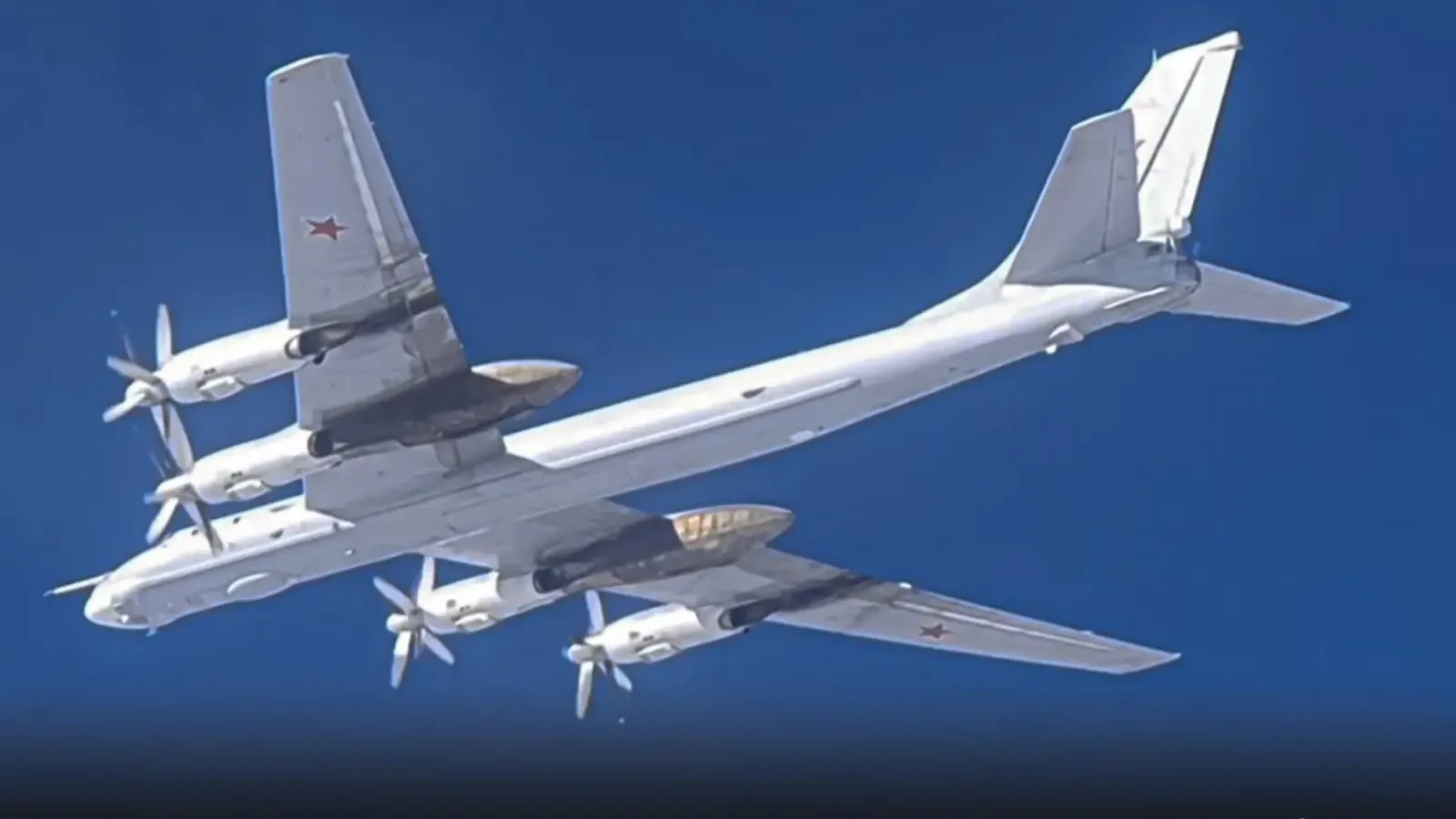 Руски Ту-95 се разби в Амурска област, шестима загинаха